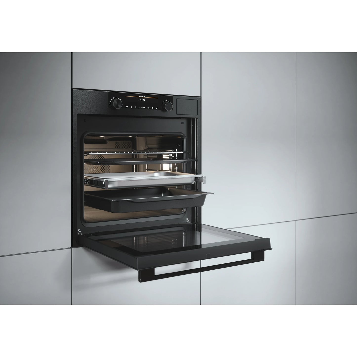 ATAG CS66121D stoomoven 73 ltr met 6" LCD scherm A+ zwart