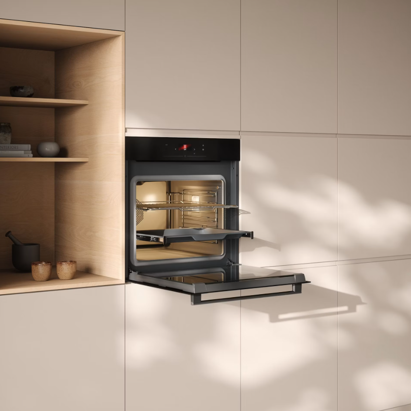 ATAG OX6671C – Inbouw Oven – 71 Liter – Energieklasse A++ – Black Glass